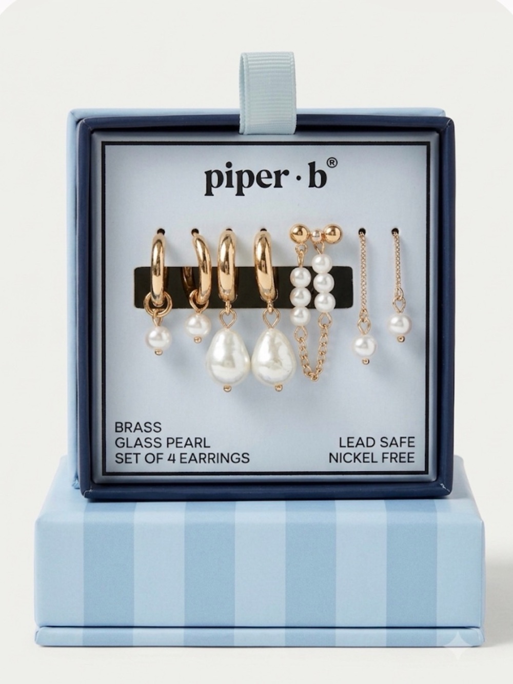 NWT ⚜️🤍⚜️ Piper K Golden Tone Brass & Glass Pearls Earrings